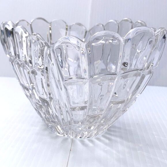 Vintage LEAD CRYSTAL Bowl Handcrafted in Bulgaria 8 x 5.5 inches - Picture 8 of 13